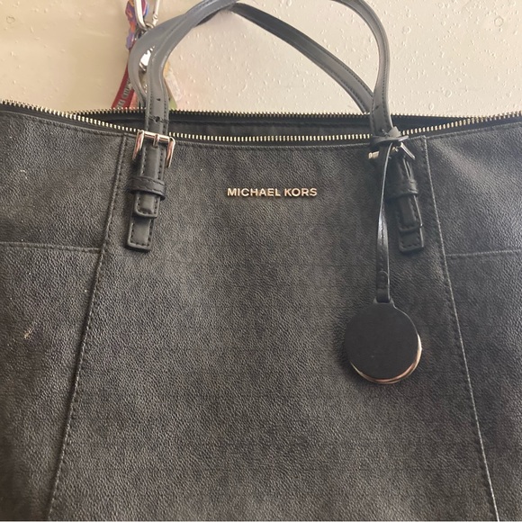 Mk bags some bran never been worn - Picture 8 of 11